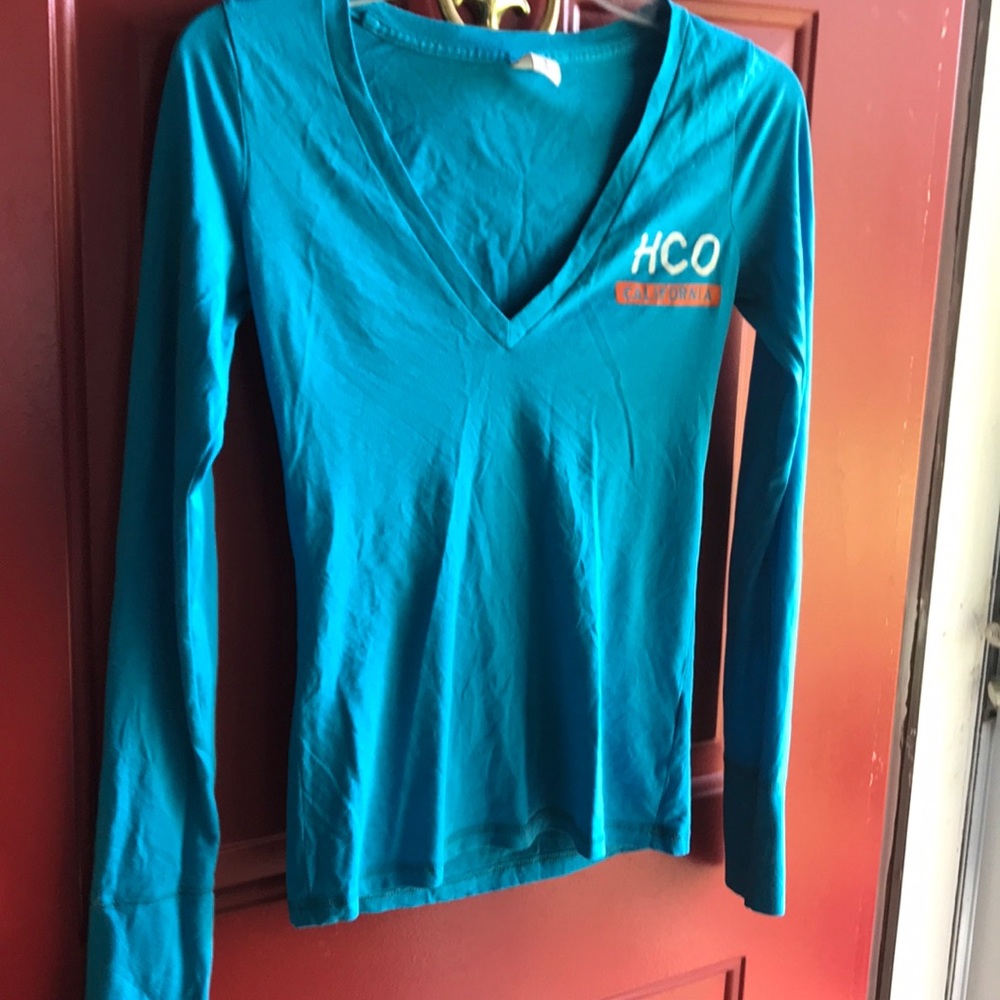 Hollister blue top